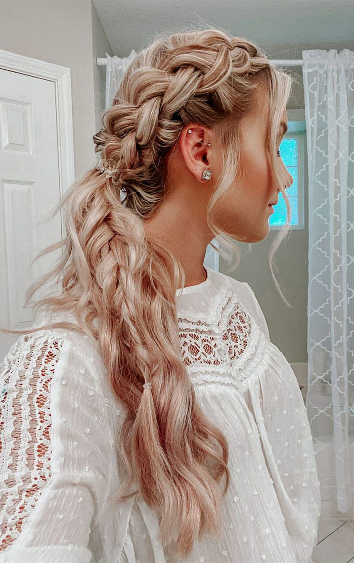 braided ponytail hairstyle for boho brides